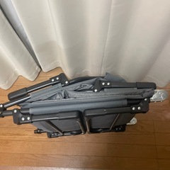 
折り畳み式リクライニングベッドの画像