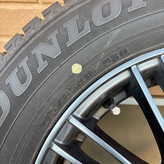 DUNLOP/スタッドレスタイヤ/215/65R16 98Q/4本セットの画像