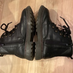 キッズブーツ　19cmの画像