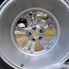 ベンツにて使用　スタッドレスの画像