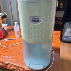 コロナ服乾燥機の画像