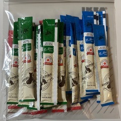 ねこぴゅ〜れ 32本の画像