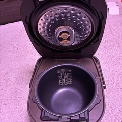 炊飯器1升だき　アイリスオーヤマ圧力IH2021年製の画像