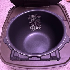 炊飯器1升だき　アイリスオーヤマ圧力IH2021年製の画像