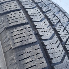 ブリヂストン ブリザック　VRX2 スタッドレスタイヤ　4本セット　16インチの画像