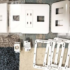 コンセントBOX　などの画像