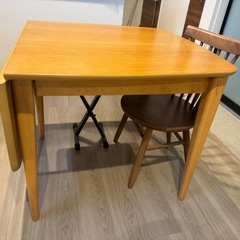 【1/3･4引取り希望】伸長式ダイニングテーブルの画像