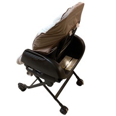 【ジ1227-15】本体のみの為お安くお譲りいたします‼️combi ネムリラAT 電動ベビーラック 本体のみの画像