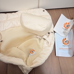 エルゴベビーOMNI Breeze &インファントインサート(新生児用パッド)の画像