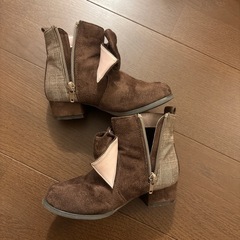 キッズブーツ 18せんちcmの画像