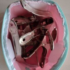 観音寺 ステンレスで長持ち！ 洗濯ハサミ 布団ばさみ 物干し竿用ステンレス製 色々セット 物干し ベッド ランドリー の画像