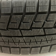 【YOKOHAMA】スタッドレスタイヤ 215/60R16 ホイール付×4の画像