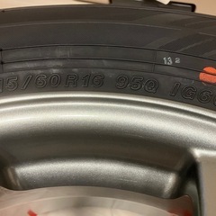 【YOKOHAMA】スタッドレスタイヤ 215/60R16 ホイール付×4の画像