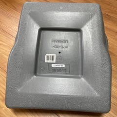 【リーマン】ジュニアシート　カバーなしの画像