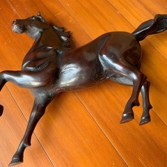 馬の置物の画像