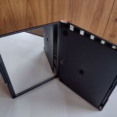 観音寺 コンパクトに収納！ 折り畳み式 三面鏡 鏡 ミラー ドレッサー 中古品 日本製の画像