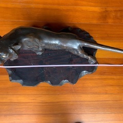 とらの置物の画像