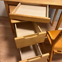 ISSEIKI 　学習机　セットの画像