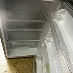 SHARP 冷蔵庫の画像