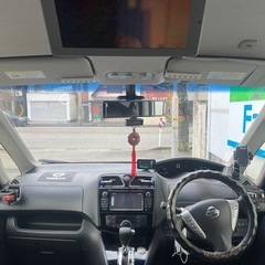 日産セレナc26 後期の画像