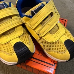ドクターイエロー　キッズシューズ17.5cmの画像