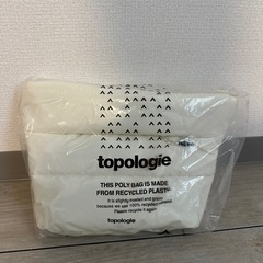 新品未使用品　topologie Besace オフホワイト　ショルダーバッグ　ストラップ付きの画像