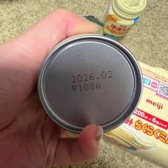 [受渡決定]液体ミルク ほほえみ 200ml×8本の画像