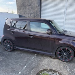 トヨタ bb Z Qバージョン4WD QNC25 ダークレッドマイカ ローダウン カスタム多数の画像