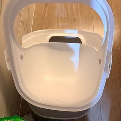 猫トイレ➕猫砂2袋の画像