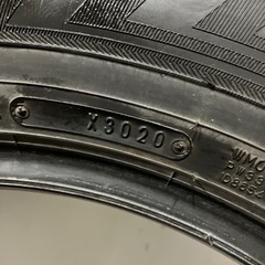 スタッドレスタイヤ　225/60R17の画像