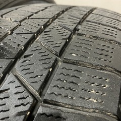 スタッドレスタイヤ　225/60R17の画像