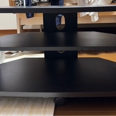 ②テレビ台の画像