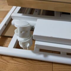 子供用品　ベビーベッドとベビークーハン無料でお譲りします。の画像