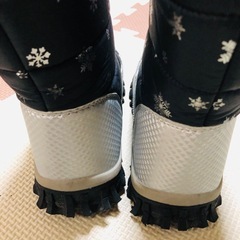 キッズ　スノーブーツ　19cm 20cmの画像