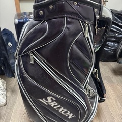 スリクソン  ゴルフバッグの画像