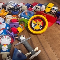 ハッピーセット ドラえもん ミニオン トミカの画像