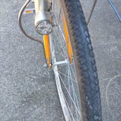 歳末処分価格！ステンレスハンドル6段変速付自転車の画像