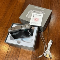 デジカメ　デジタルカメラ　新品　黒　お洒落の画像