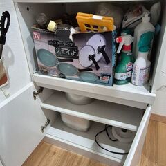 【急募】食器棚の画像