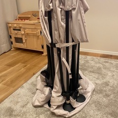 【価格交渉可能】日本育児　ベビーサークル　洗えてたためるベビーサークルの画像