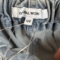 新品　グローバルワーク　120デニムパンツの画像