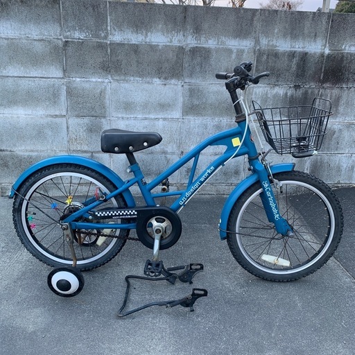 18インチ 子供用自転車 補助輪 スタンド付き (えーぷ) 倉敷のクロス