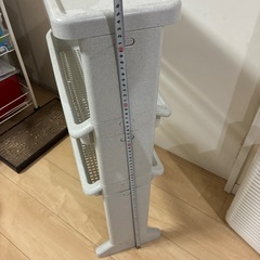 プラスチック棚の画像