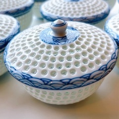 （未使用）有田焼 丹心窯 水晶青海波 蓋付湯呑9客揃 水晶彫　和食器  食器湯呑みの画像