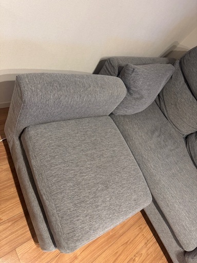 オットマン付きソファ