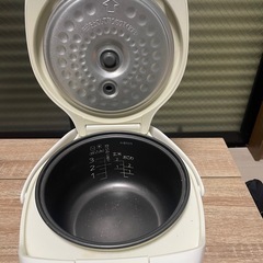 Tiger 3合炊き炊飯ジャーの画像