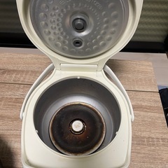 Tiger 3合炊き炊飯ジャーの画像