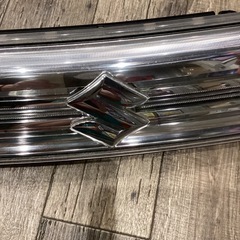 スペーシアカスタムmk32s イルミフロントグリルの画像