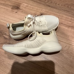 ②PUMAスニーカー☆22.5センチの画像