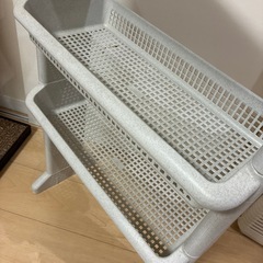 プラスチック棚の画像
